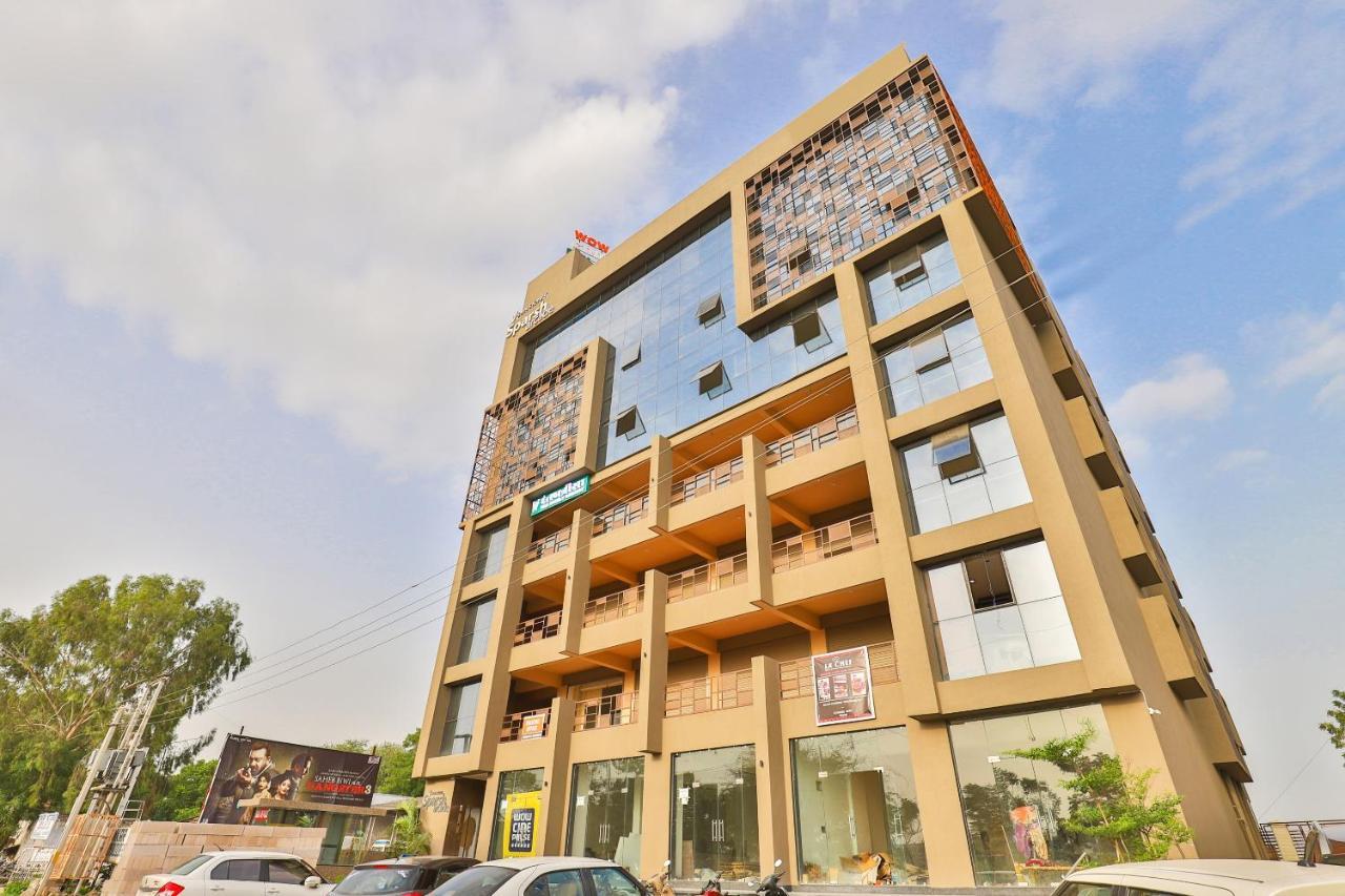 Oyo 16604 Hotel Sparsh Inn Ahmedabad Exterior photo